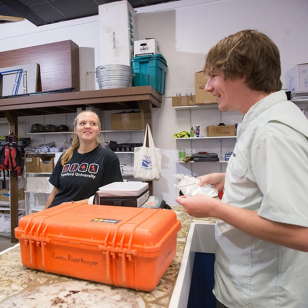Marine Science Students Onsite