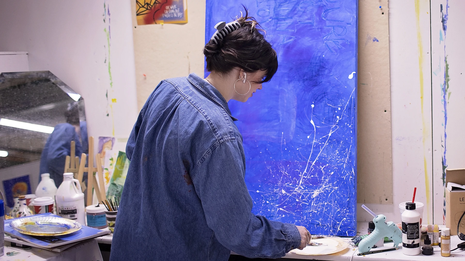 bachelor of fine art studio art student