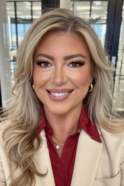 Photo of Kerri Horton