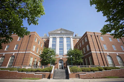 back of cooney hall DR05042022145