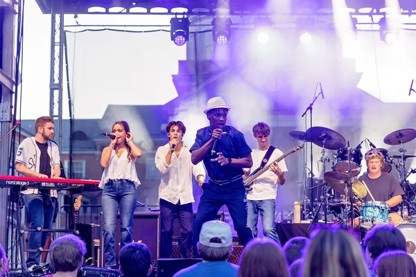 Lakeshore Performance DownBeat