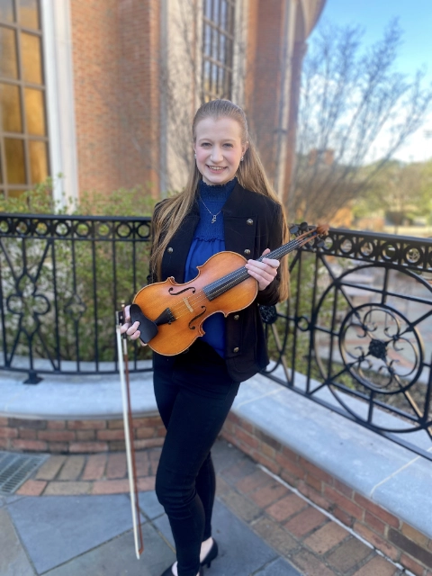 Shannon Boutwell and violin