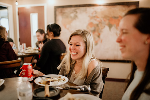 Photo of students eating lunch.