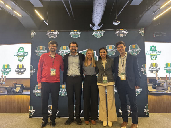 Students at National Collegiate Sports Analytics