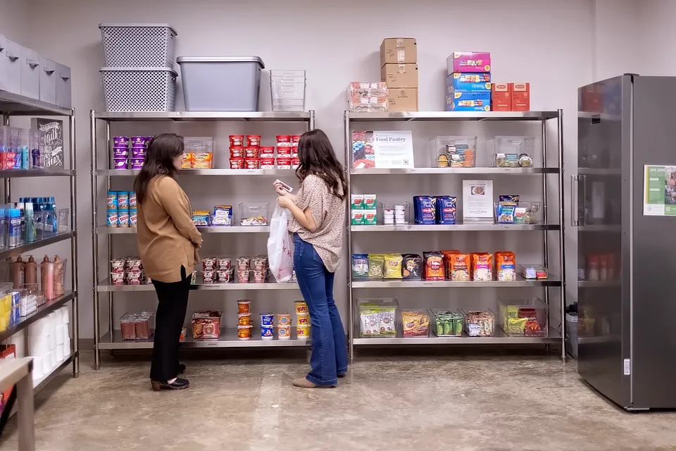 Students in Food Pantry