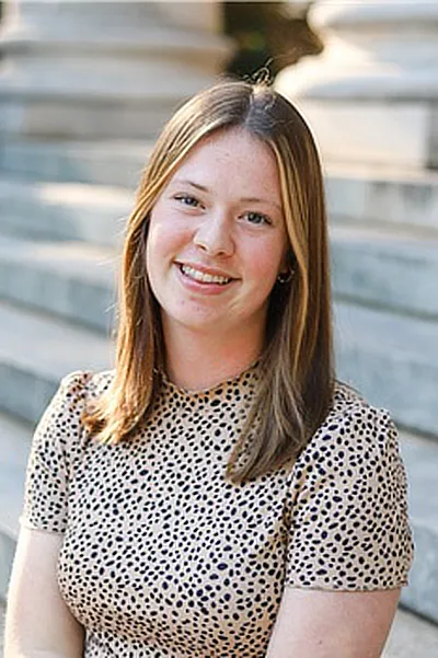 Photo of Abby Bell