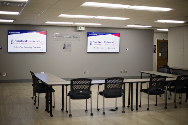 Education Learning Commons Area