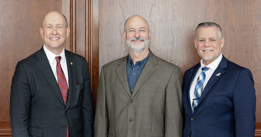 Jeff Leonard Wins Macon Award