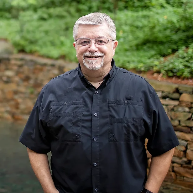 Male Samford Alumnus